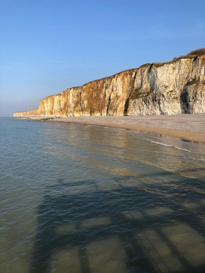Joli Studio Meuble Proche De La Plage Veules-les-Roses Exteriör bild